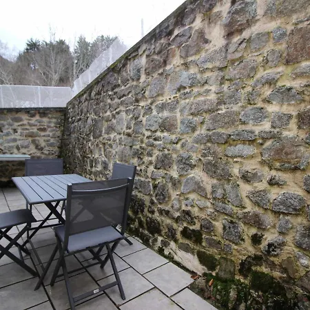 Nyaraló Maison Renovee Avec Terrasse A 400m Des Thermes Et Du Centre, - Fr-1-608-140 La Bourboule